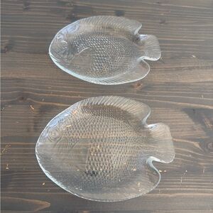 Vintage tempered glass fish plates x 2